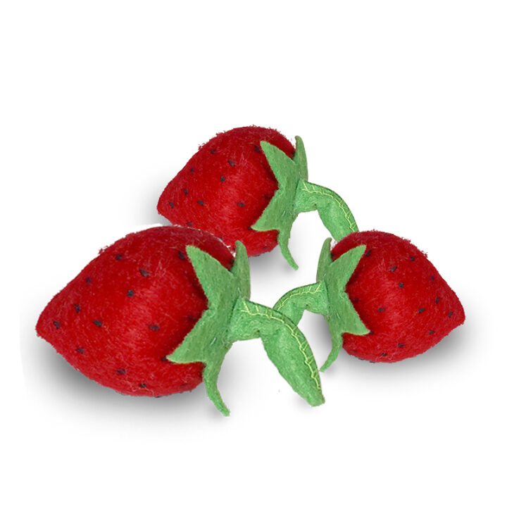 262923 Felt Strawberries-final