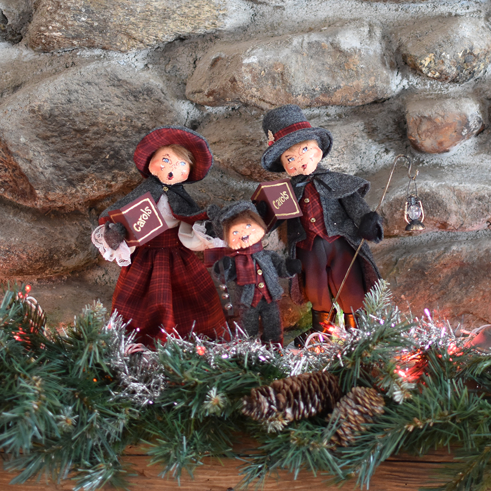 2024 Plaid & Pine Carolers-WEB